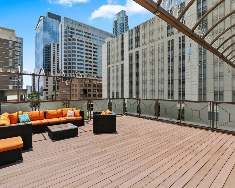 199-full-screen-slideshow-411brazos037